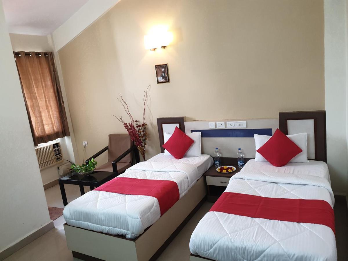 Hotel City Comfort Madgaon Extérieur photo