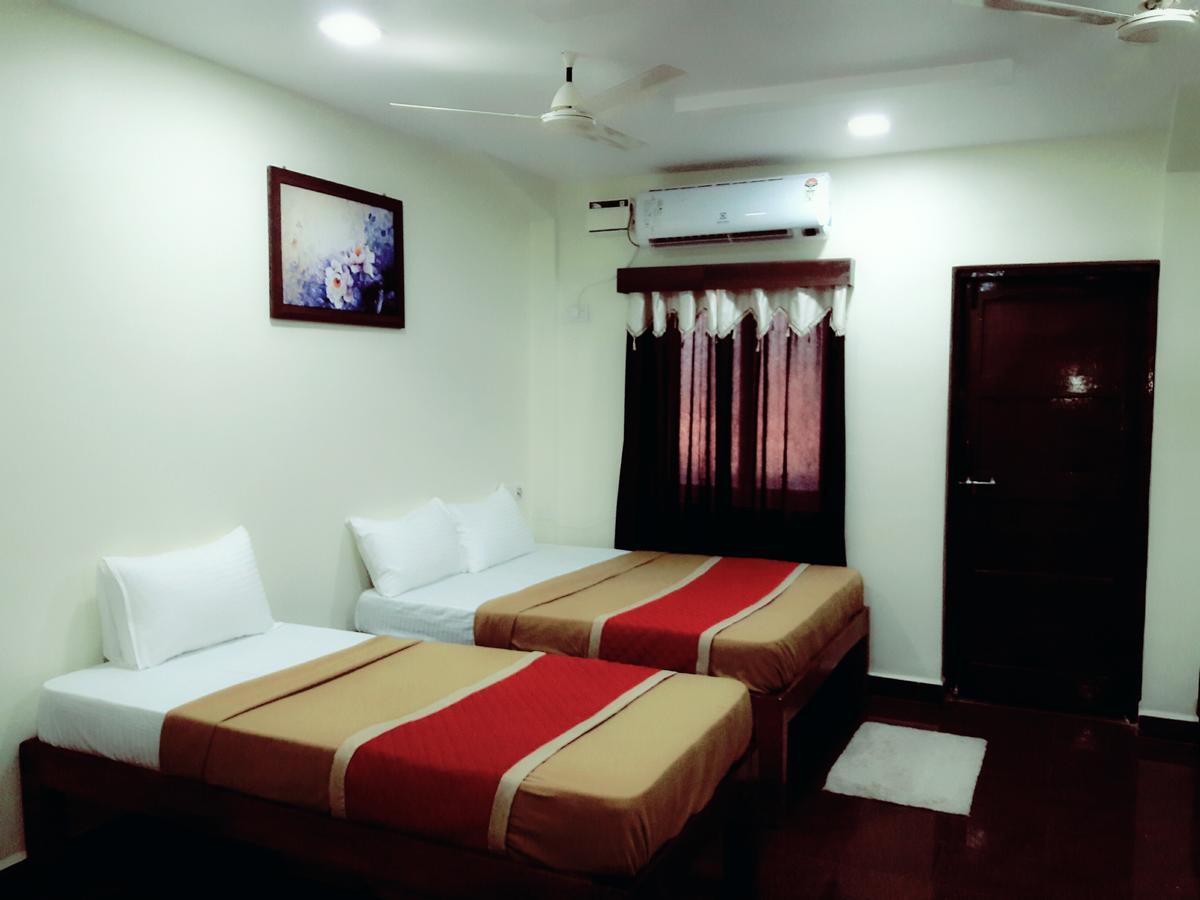 Hotel City Comfort Madgaon Extérieur photo